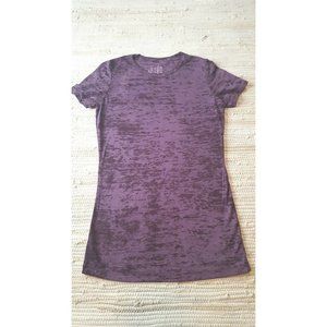 Purple Young Adult  Slim T-Shirt Size Medium Lucy Justice Goods Short Sleeve